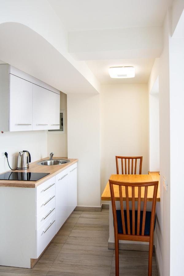 Bellevue Molet Apartments Копер Экстерьер фото