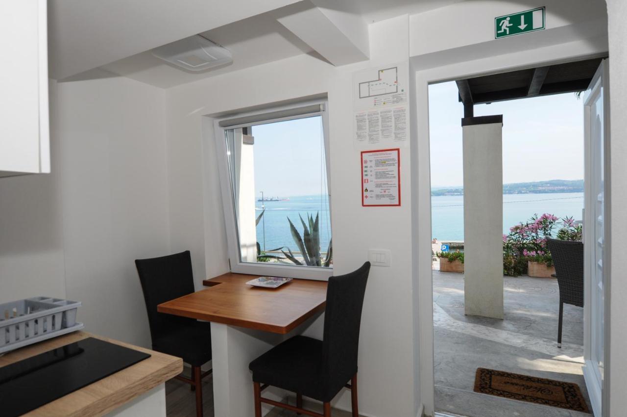 Bellevue Molet Apartments Копер Экстерьер фото