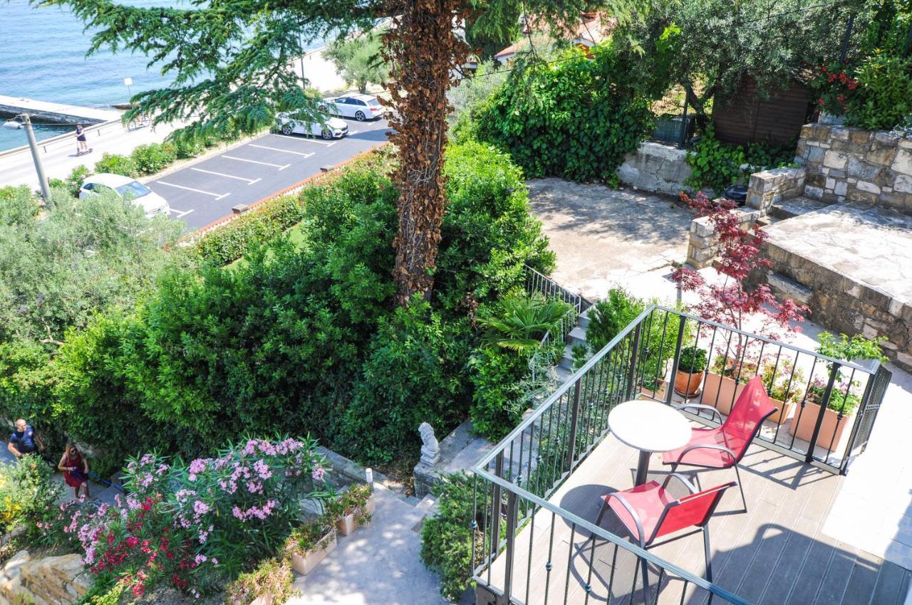 Bellevue Molet Apartments Копер Экстерьер фото