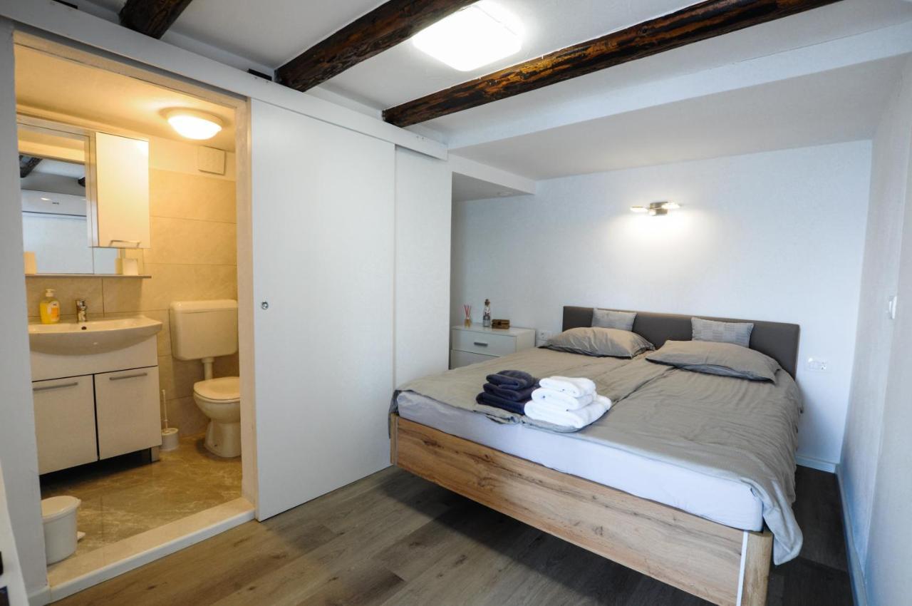 Bellevue Molet Apartments Копер Экстерьер фото